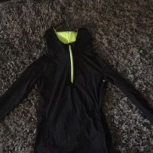 Love love dream XS No Sweat water wick shirt